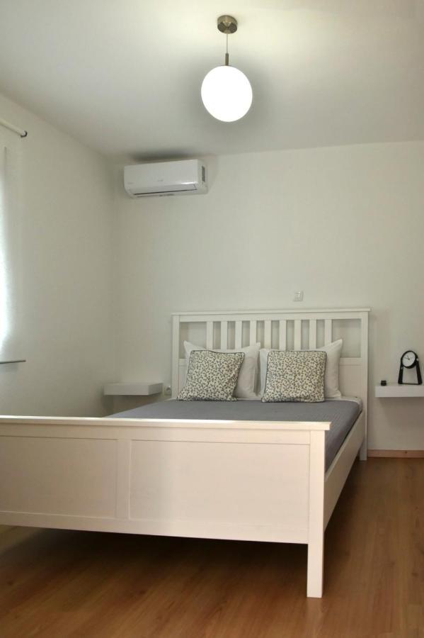 Αqua Blue Villa Agios Spyridon  Екстериор снимка